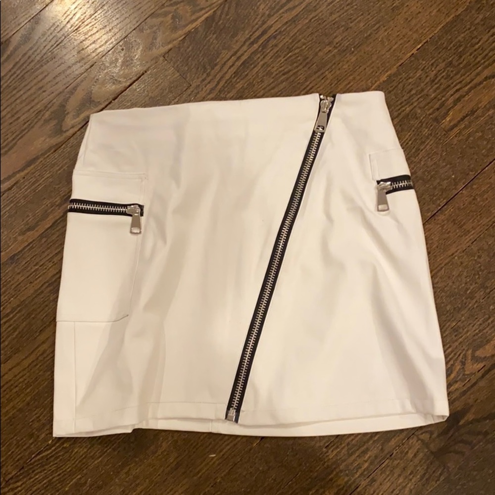 White faux leather skirt